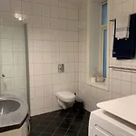 Centrally In A Charming And Peaceful Neighborhood Apartmán