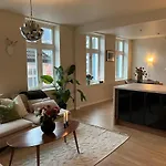Apartmán Centrally In A Charming And Peaceful Neighborhood Bergen