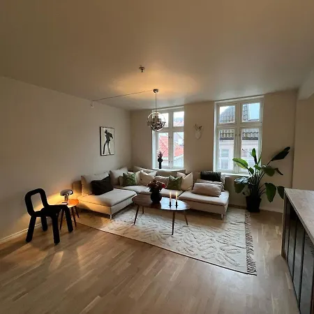 Appartement Centrally In A Charming And Peaceful Neighborhood Bergen