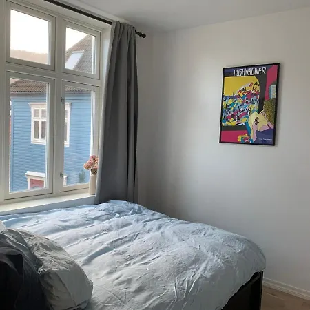 Centrally In A Charming And Peaceful Neighborhood Bergen