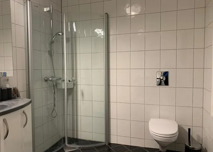 דירה Centrally In A Charming And Peaceful Neighborhood *